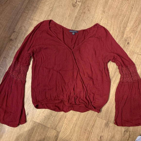 Tops - Picture 3 of 8